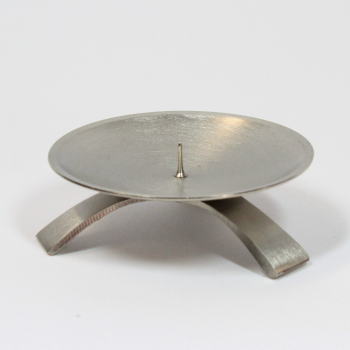 kerzenstaender-mit-3-fuessen-matt-vernickelt-rund-9,5cm