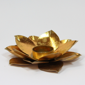 kerzenstaender-goldfarben-bluetenform-fuer-teelicht