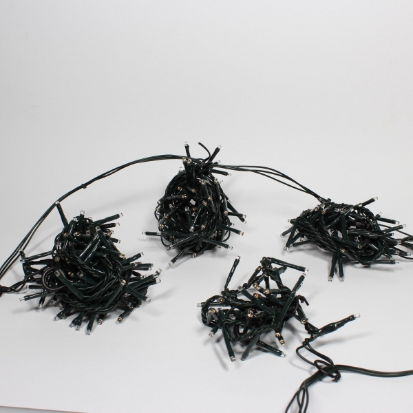 1-2-Glow-LED-Kette-180cm-Baum-Detail