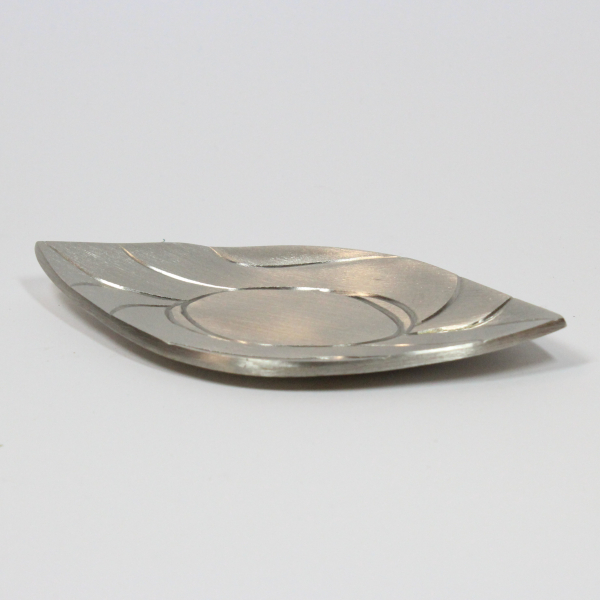 kerzenteller-blattform-messing-silberfarben-14x8cm