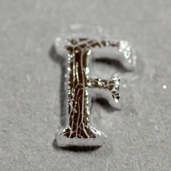 wachsbuchstabe-f-silber-8mm-zum-kerzen-beschriften